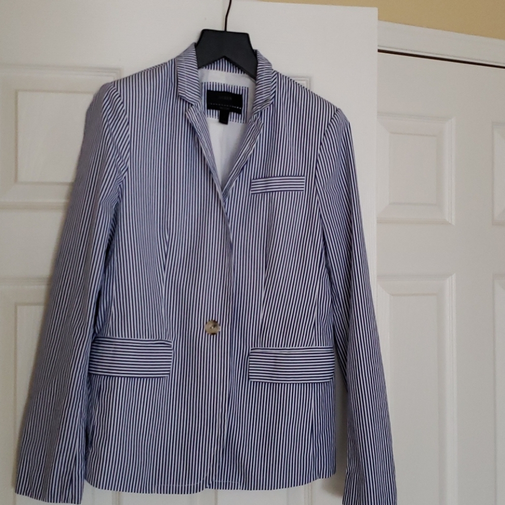 Blazer - Picture 1 of 1